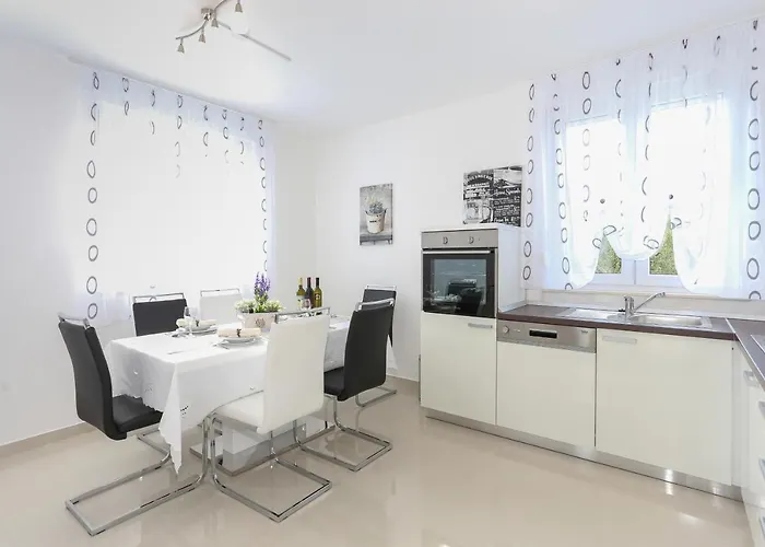 With A Parking Space Podstrana, Split - 12837 Apartament *