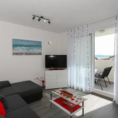 With A Parking Space Podstrana, Split - 12837 * 珀德垂那