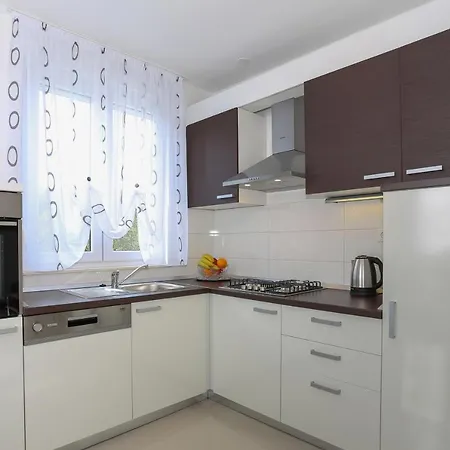 公寓 With A Parking Space Podstrana, Split - 12837